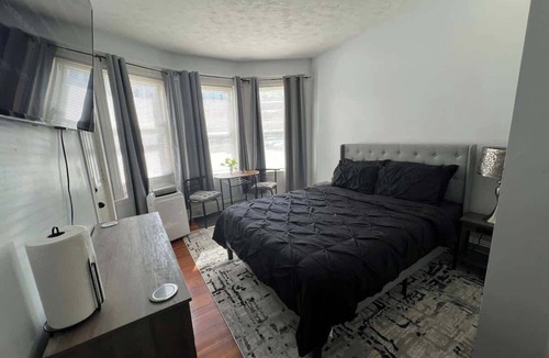 Salem Apartment | Salem Haunted Happenings Retreat