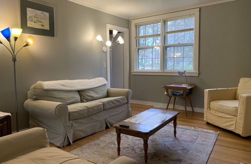 Salisbury Cottage | Salisbury Cottage Retreat