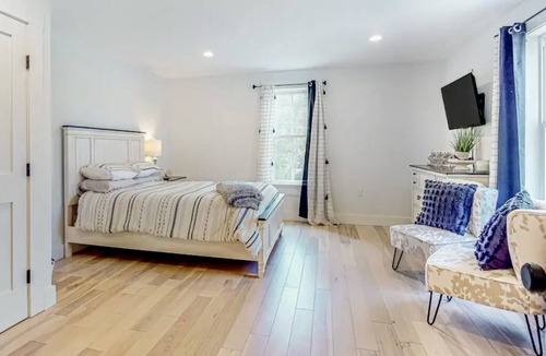 Salisbury House | "Salisbury Sanctuary: Your Perfect Family Getaway"
