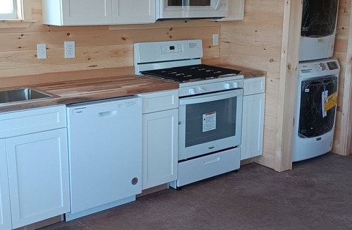 Lubec Cabin | SANDY'S BEACHFRONT CABIN A visit eastern most point in US 1 mile by state park