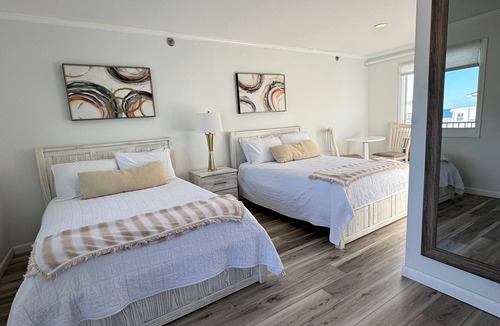 Misquamicut Hotel | Sandy Shore Motel