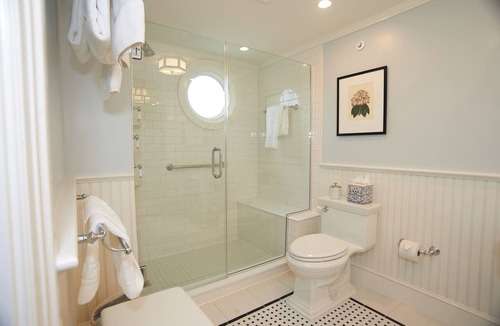 Old Saybrook Center Hotel | Saybrook Point Resort & Marina