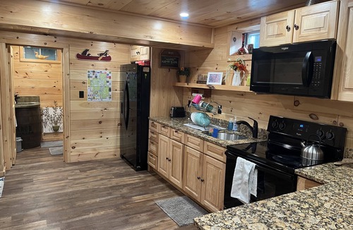 Harrisville Condo | Scenic views with 100 feet of private lake frontage