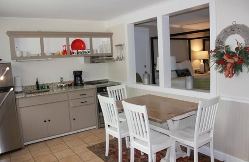 Intervale Hotel | Scenic Vista Inn
