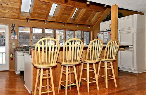 Northface House | Schussboomer`s Retreat