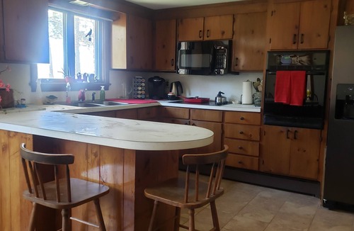 Greenbush House | Scituate, MA: Experience Coastal Charm in a 3-Bedroom Family-Friendly Home.