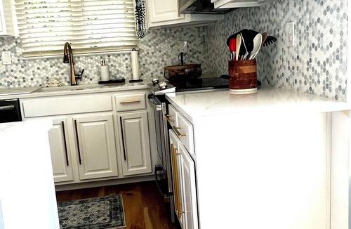 Bethany Beach Condo | Sea Colony, Lakefront, 2 BR + Loft, walk to beach, shops & restaurant