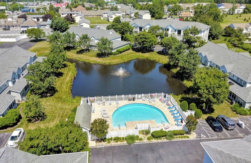 Lewes Condo | SEA GLASS AT BAY CROSSING - 2BR, 2BA - SLEEPS 6 - Dog Friendly