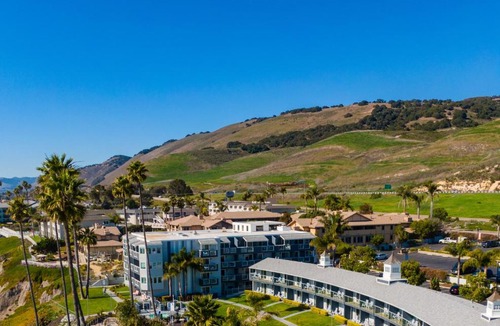 Motel District Hotel | SeaCrest Oceanfront Hotel
