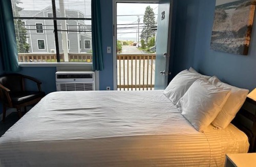 Old Orchard Beach Hotel | Seagrass Inn