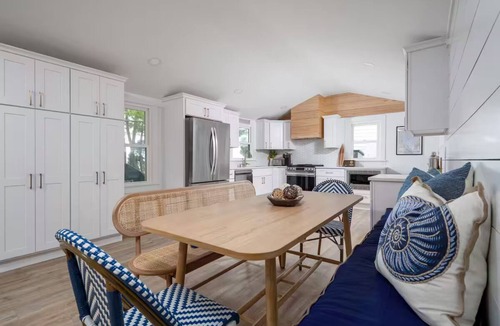 Slaughter Beach Cottage | SEAJOY-Waterfront Rare Coastal Gem Pet Friendly-fenced yard-Completely Renovated