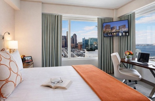Seaport District Hotel | Seaport Boston | King Suite | Landmark Hotel, Near Prime Attractions