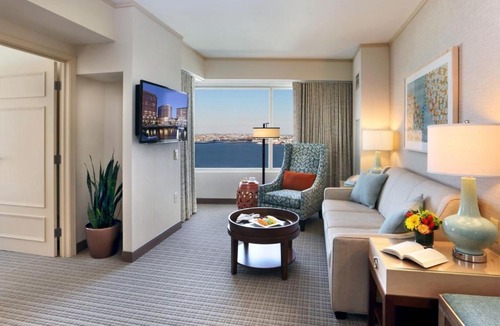 Seaport District Hotel | Seaport Hotel® Boston