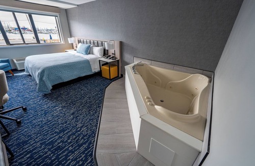 Fairhaven Hotel | Seaport Resort & Marina