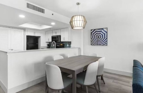 Myrtle Beach Hotel | Seaside Retreat Near Myrtle Beach Hotspots with Easy Beach Access | 3 Units