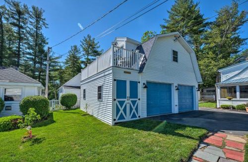 Sebago Apartment | Sebago Lake Haven: Water Views, Steps to Shoreline
