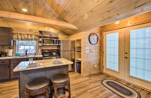 Sebago Apartment | Sebago Lake Haven: Water Views, Steps to Shoreline