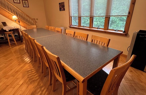 Sebago House | Sebago Lake Sleeps 15 Private Waterfront/Dock Family-Friendly 6BD/3.5BA