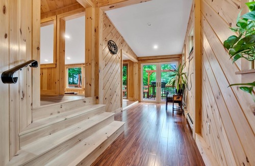 Sebago Cottage | SEBAGO LAKE WATERFRONT. Frontage is on Northwest River with views of Sebago Lake