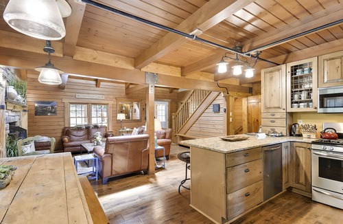 Harman Cabin | Secluded Cabin, Comfortable Lux, Valley View ~ Canaan Valley & Seneca