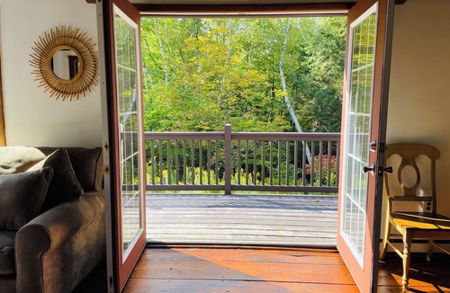 West Stockbridge Cabin | Serene rustic cabin in the Berkshires!