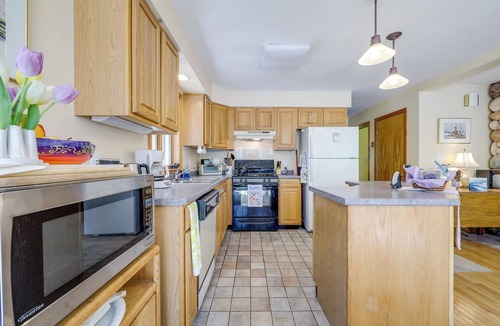 Steuben House | Serene Steuben Home w/Scenic Ocean Views!