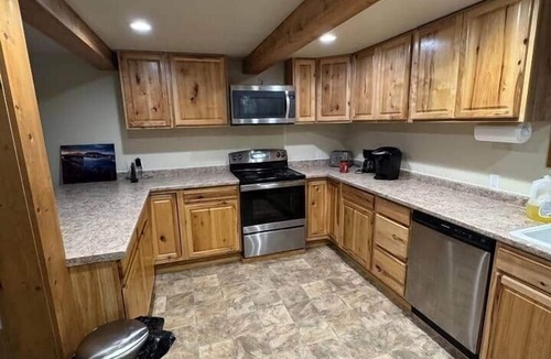 Cordova Apartment | Serenity Adventures - Harborside Coastal Basecamp