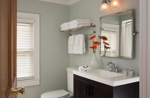 Shelter Island Heights Hotel | Shelter Island House