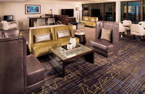 Bloomington Hotel | Sheraton Bloomington Hotel