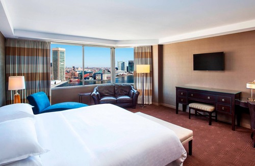 Downtown West Hotel | Sheraton Inner Harbor Hotel