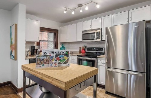 Victorian Village Condo | Short-North Gem, Entire Condo with Free Parking