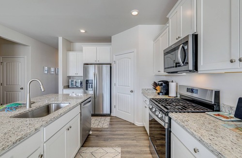 Millville House | Shuttle to the Beach! Spacious Home in Millville