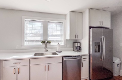 Hunnewell Hill House | SJ2 - Spacious 6-bedroom home in welcoming Newton - 15 Min to Boston!