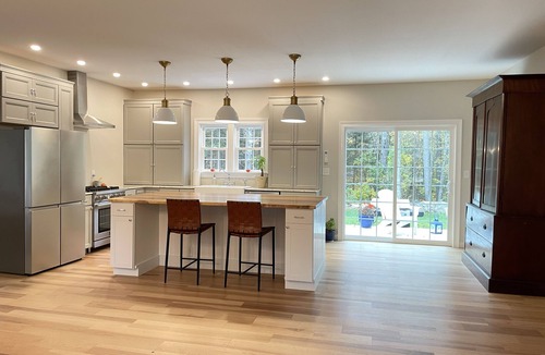 New Marlborough House | Ski Relax Enjoy the Berkshires! Sparkling, New, Open and Spacious!