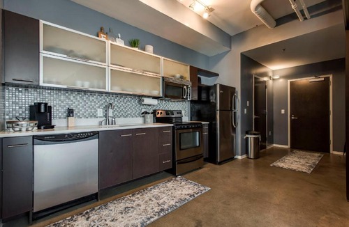 East Nashville House | Sleek and Spacious Condo In East!