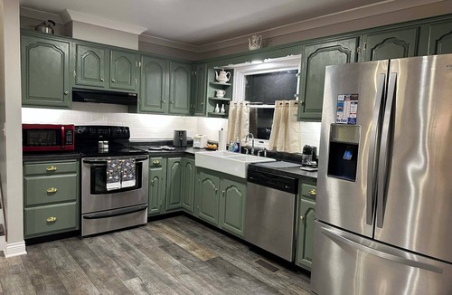 Greenville House | Sleepin' Hickory: Deep Woods Luxury, Game Room & Winding Creek View