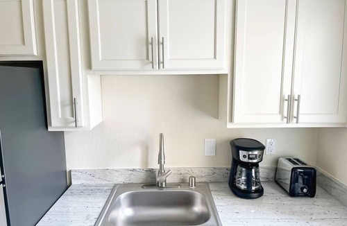 Oklahoma City Apartment | Sleepover | Impressive 1BD/1BA + Gym - OKC