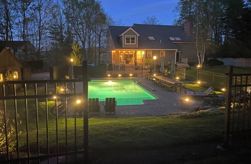 Brimfield House | Sleeps 15 Pool Retreat