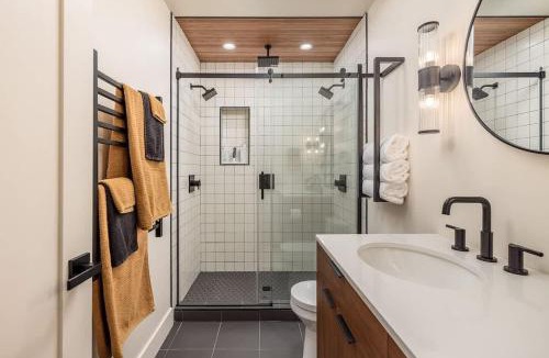 Alyeska Apartment | Slopeside Suite at Alyeska - Ski In Ski Out