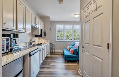 Smith Mountain Lake Apartment | SML Pointe Studio #3201