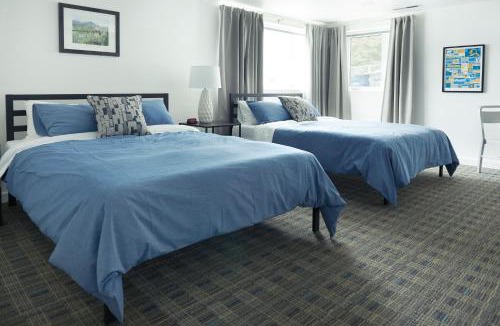 Downtown Anchorage Hotel | Snob Hollow Inn Downtown Anchorage