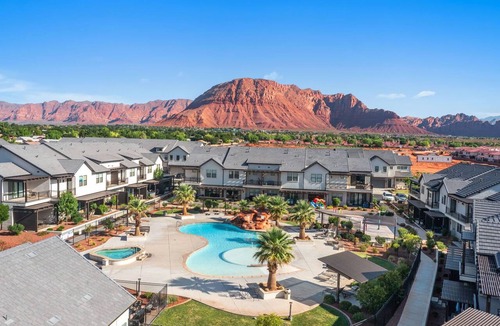 Santa Clara Condo | Snow Canyon Oasis, Ocotillo 42, Large Private Pool and Hot Tub, 2 Firepits, 2 PlayStations