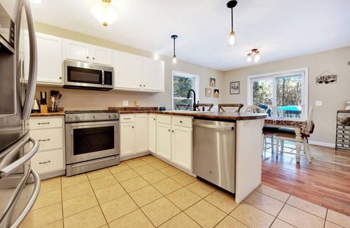 Wilmington House | So VT. Pets, Peloton, Movie/Game Room - Lakes, Town & Mt. Snow