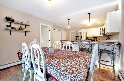 Wilmington House | So VT. Pets, Peloton, Movie/Game Room - Lakes, Town & Mt. Snow