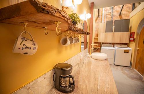 Lower State Hostel | Social Stays - Santa Barbara's FIRST hostel on State Street