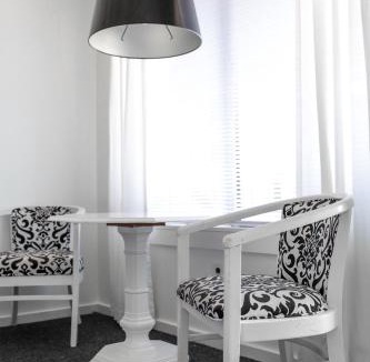 Montauk Hotel | Solé Beach