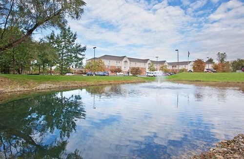 Gahanna Hotel | Sonesta Simply Suites Columbus Airport