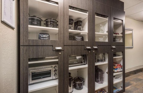 Brentwood Hotel | Sonesta Simply Suites Nashville Brentwood