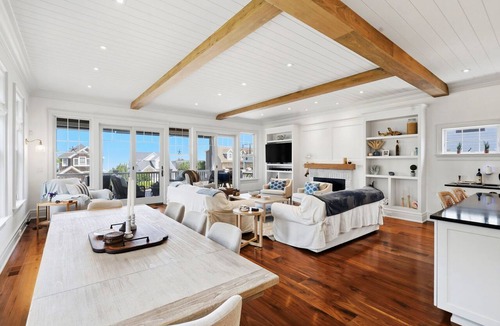 Northville House | Sound-view Shingle Home in Jamesport, Walk to Iron Pier Beach