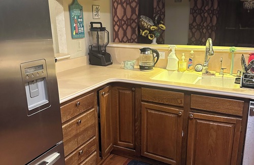Old Seward - Oceanview Apartment | South side house in Anchorage